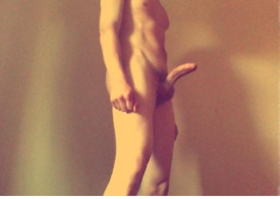 Andrejs (24)