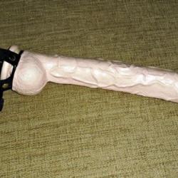 strap on