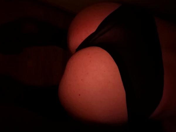 Krista (24)