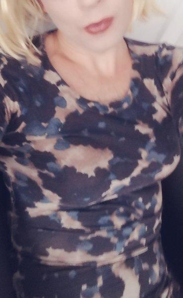 Reina (30)