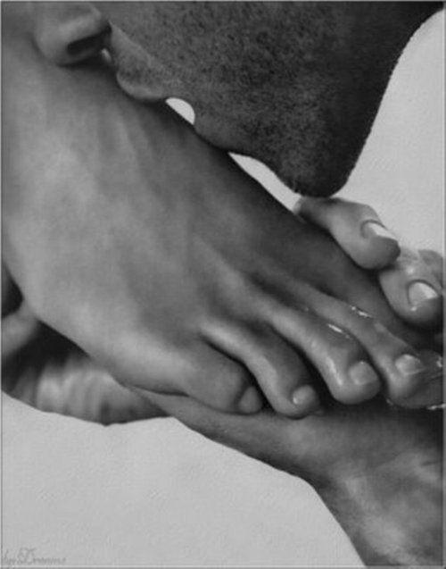 Feet (36)