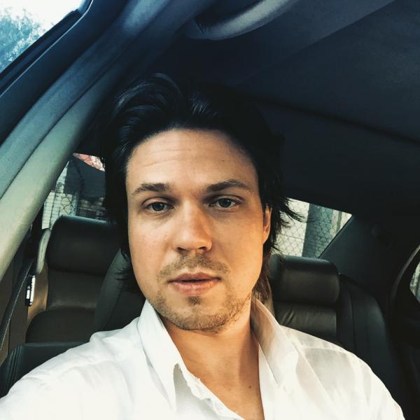 Nick (34)