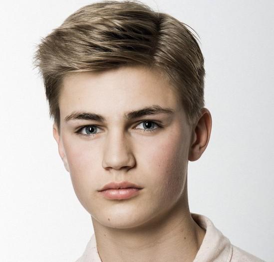 Andris (51)