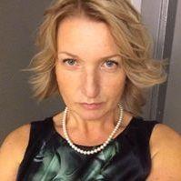 Andra (49)