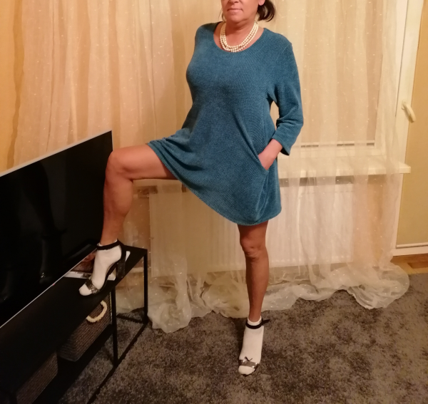Milena (42)