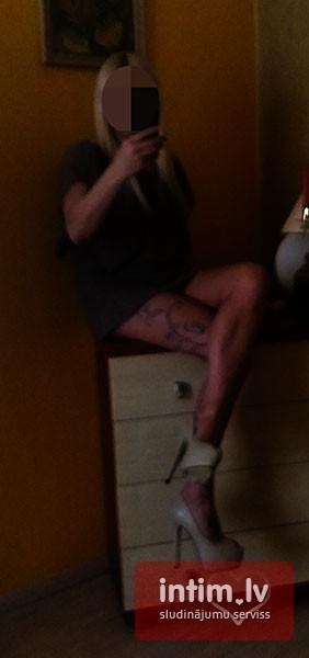 Agnese (39)