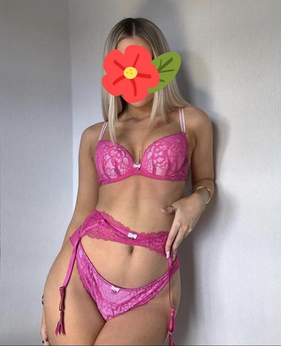 Keila (27)
