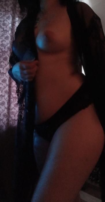 Kate (26)