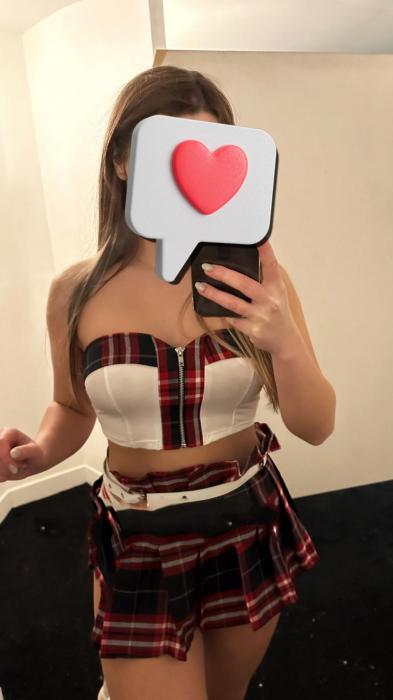 Ann (31)