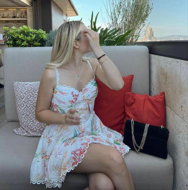 Jessica (22)