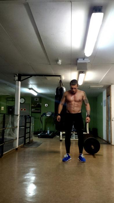 Oleg (28)