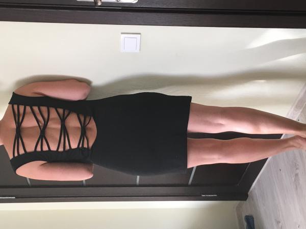 Katja (33)