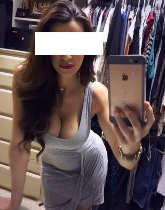 Karina (24)