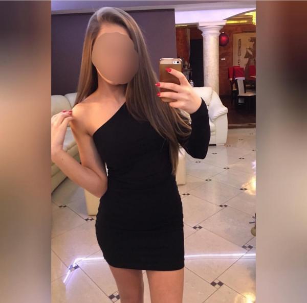 Olivia (23)