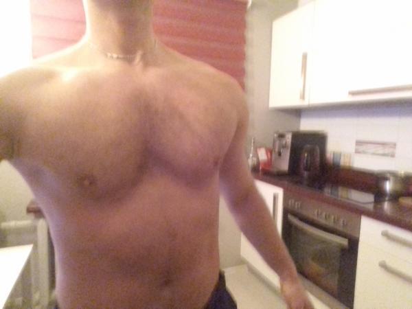 Alex (39)