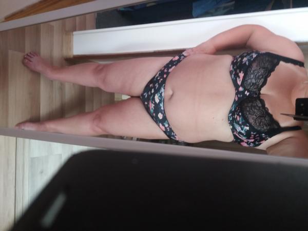 Jelena (49)