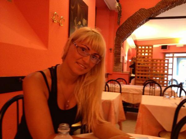 Viktoria (27)