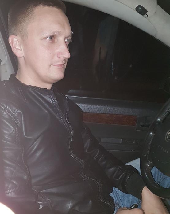 Andris (32)