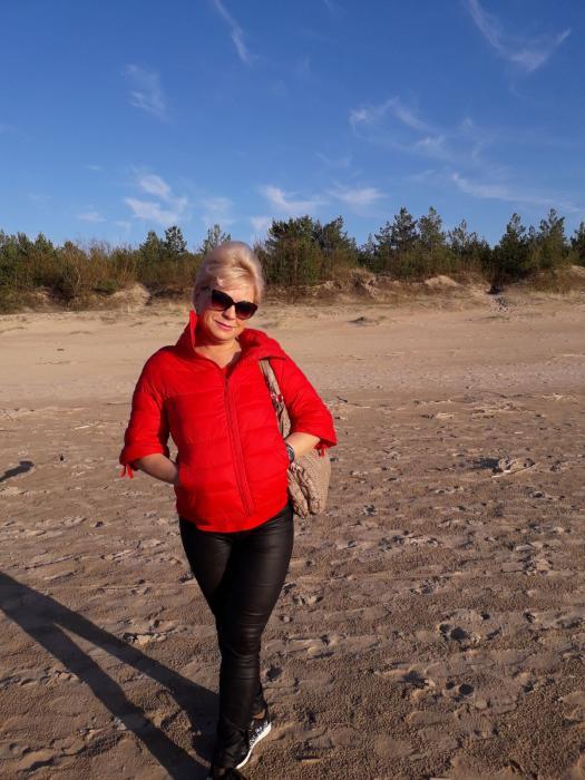 Anna (39)