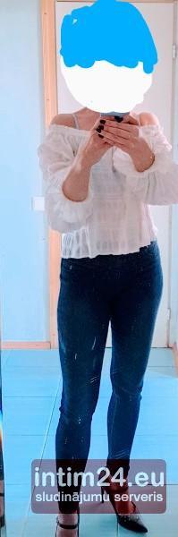Vera (47)