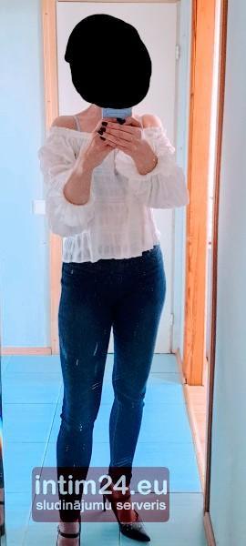 Vera (45)