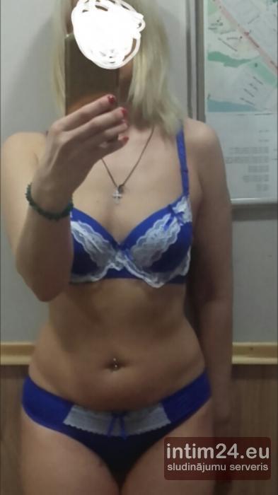 Vera (43)