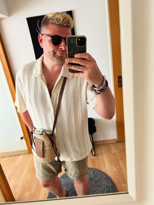 gay (32)