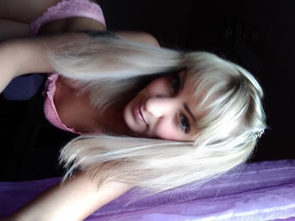 Amanda️️️ (21)