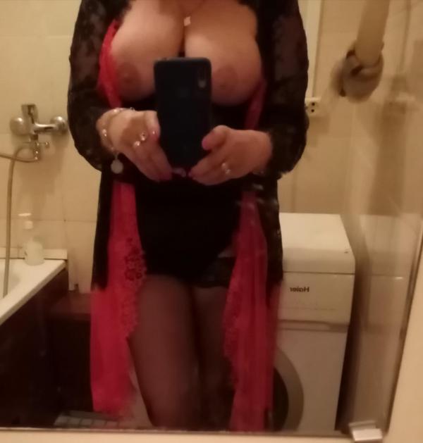 Irena (46)