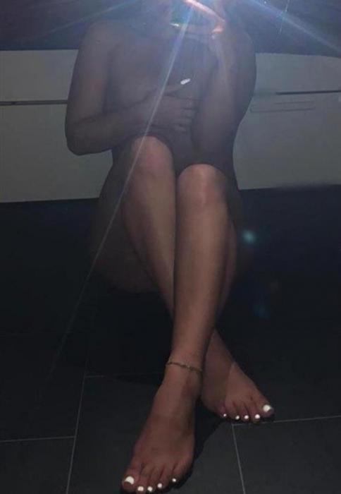 Katrinka (25)