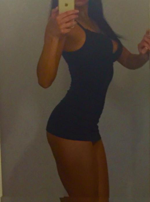 Katja (27)