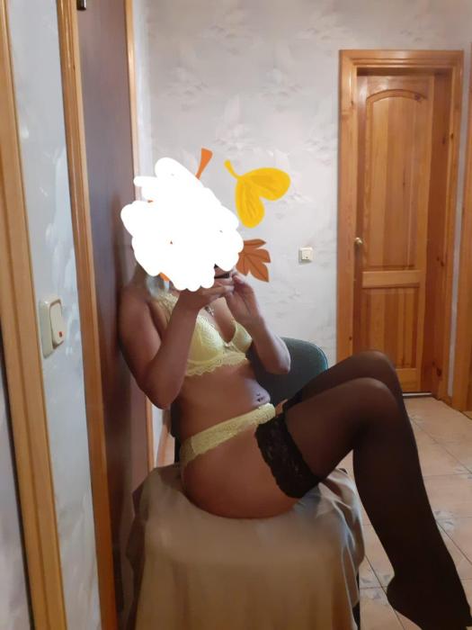 Vera (48)