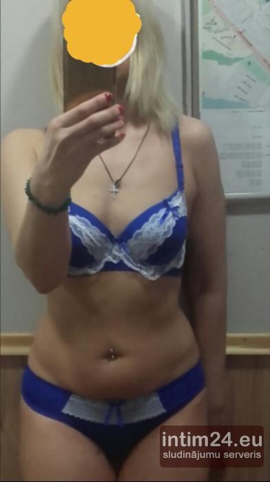 Vera (43)