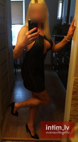 Agnese (38)
