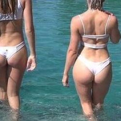2GIRLS