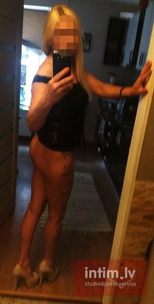 Agnese (38)