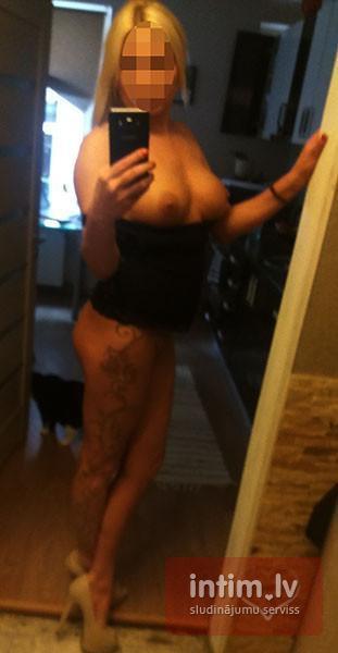 Agnese (38)