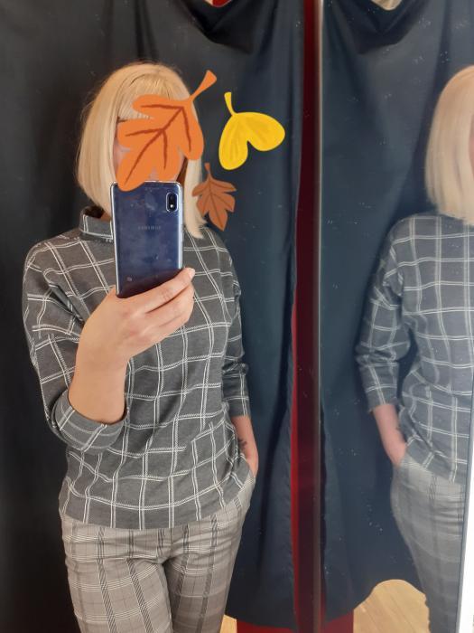 Vera (44)