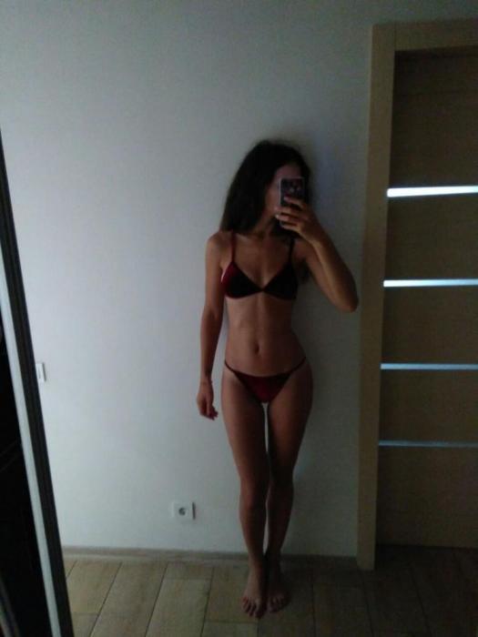 Karina (28)
