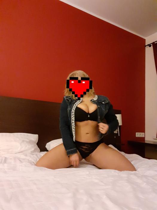 Alexa (27)