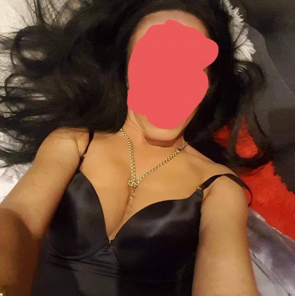 Regina (40)