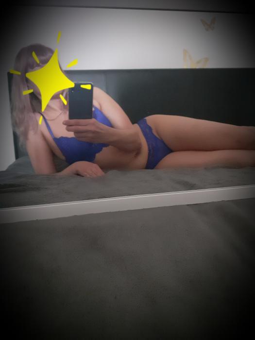 Vera (44)