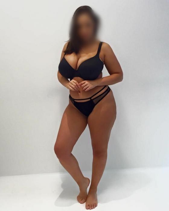 Тина (25)