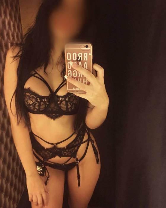 Arina (26)