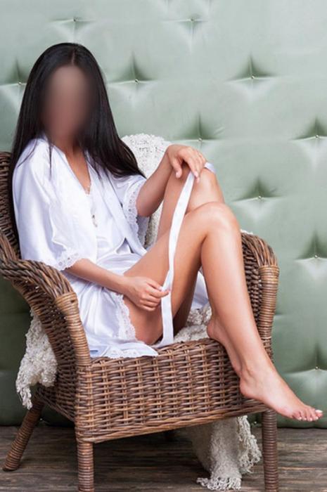 Arina (27)