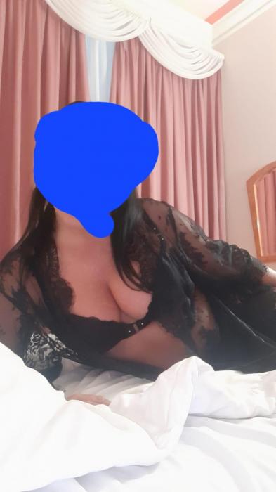 Regina (40)