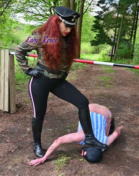 MistressFerre (33)