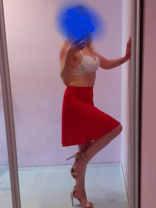 Vera (45)