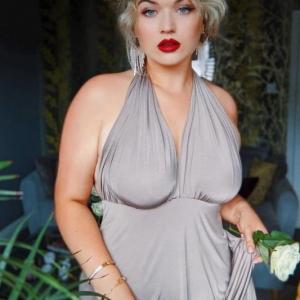 SHEMALE SOFIA