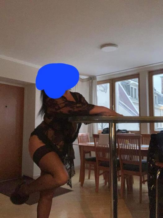Regina (40)